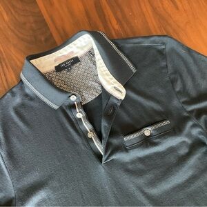 Ted Baker size 3 (M)